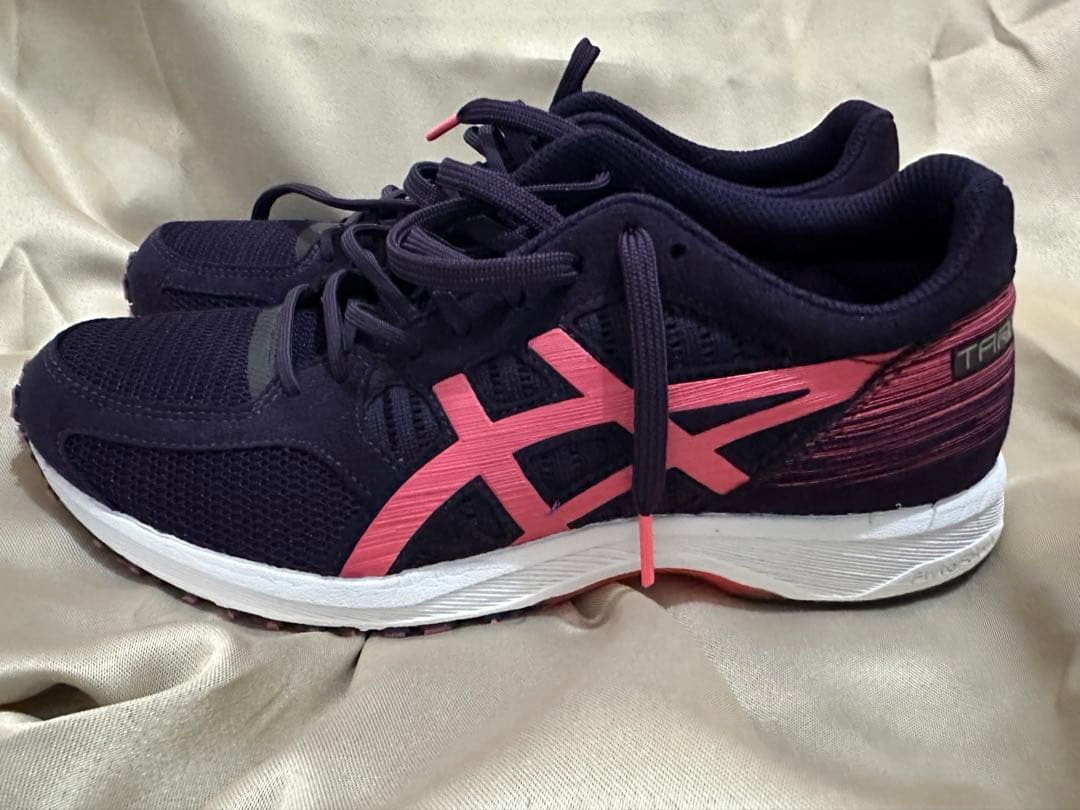 ASICS TARTER ランニングシューズ　25cm