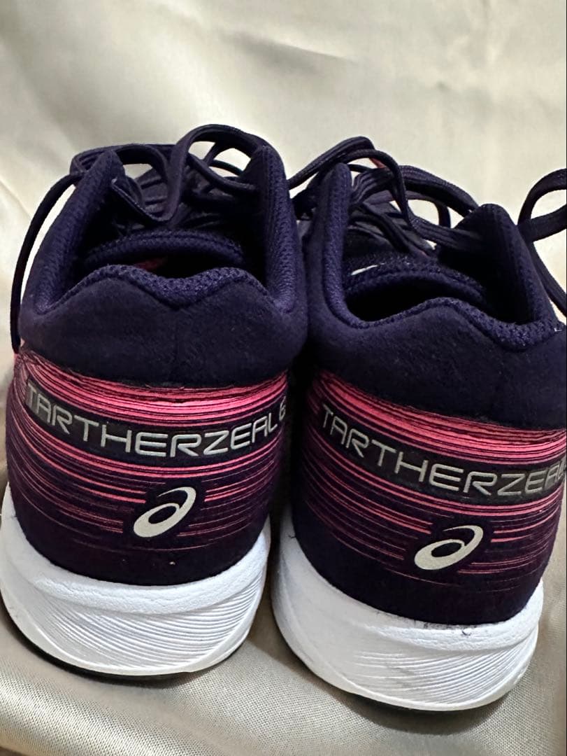 ASICS TARTER ランニングシューズ　25cm