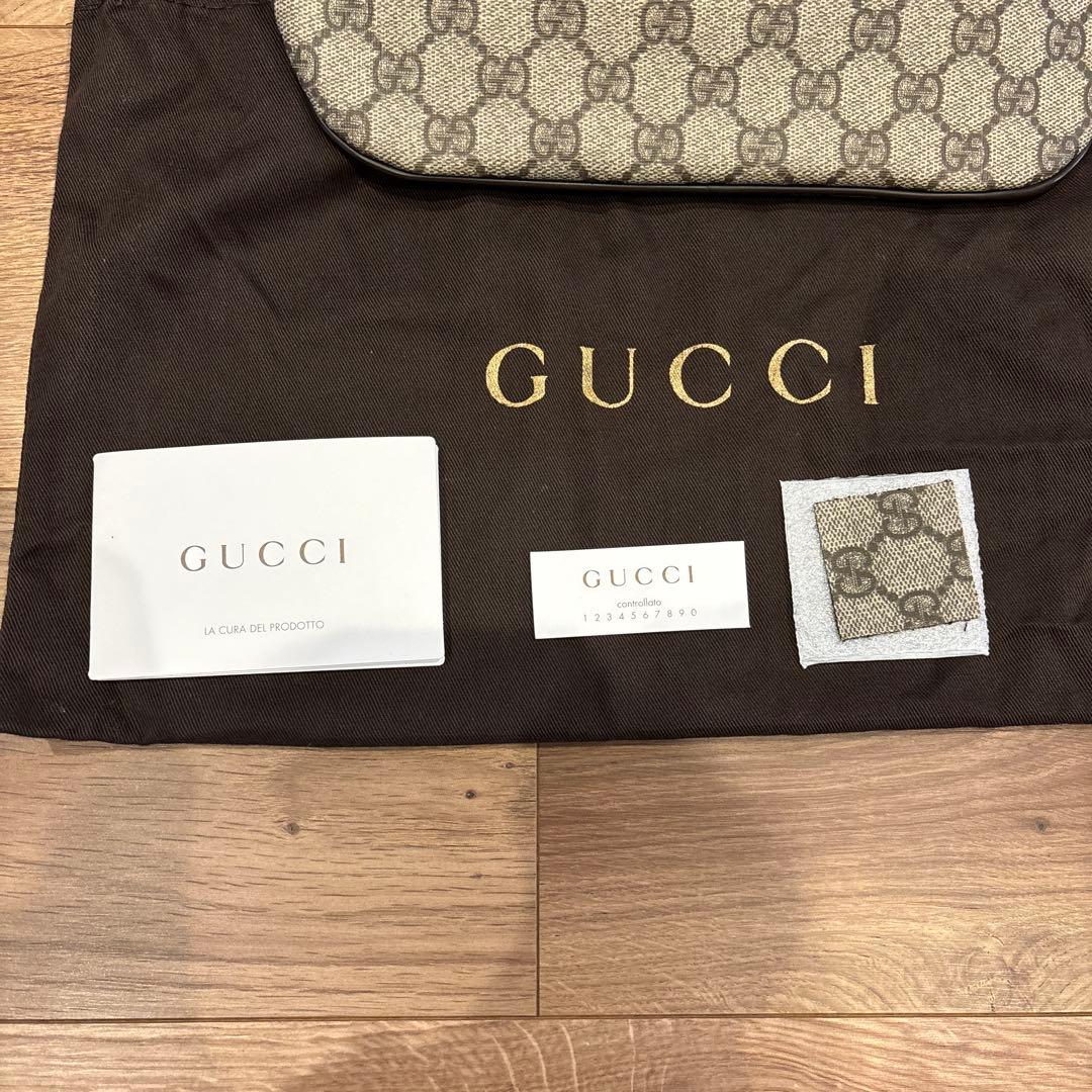 GUCCI ボディバッグ ベージュ・ブラック