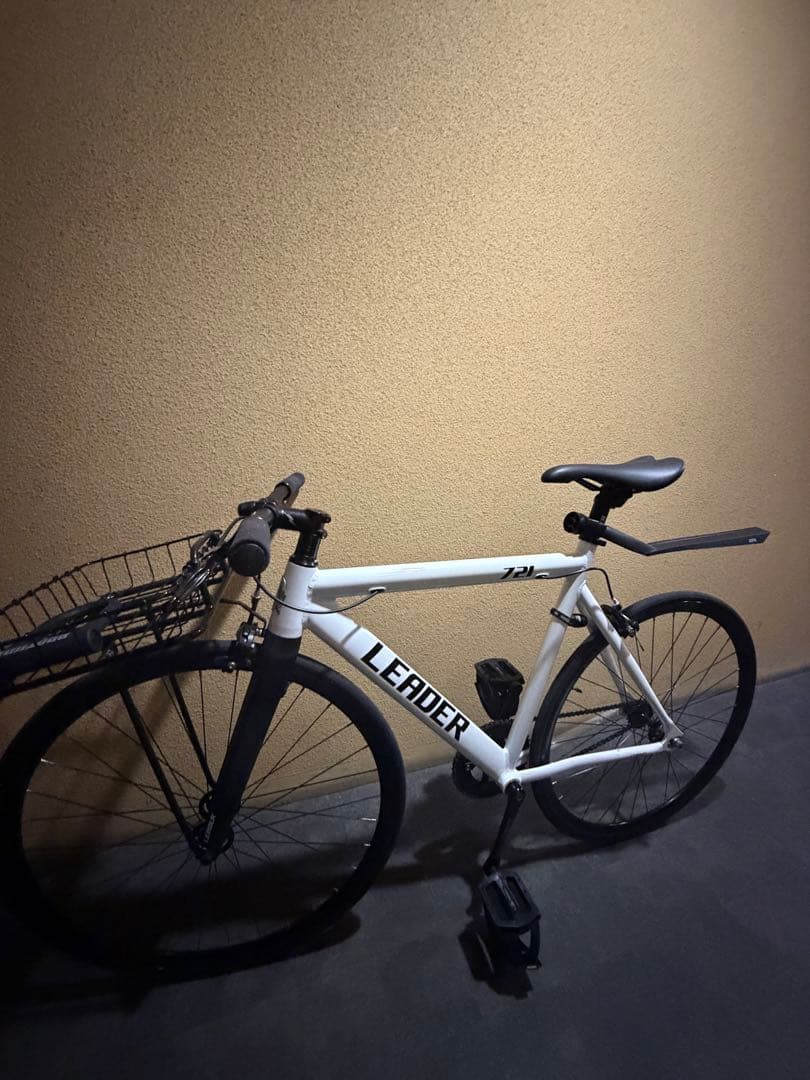 LEADER 721 BROTURES原宿購入 引取限定（麻布十番）