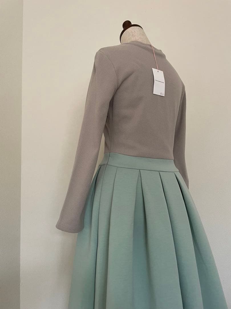 新品未使用【ツル バイ マリコ オイカワ】Bonセットワンピース¥47.300