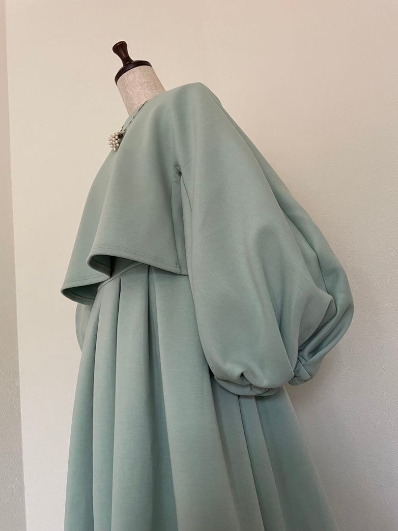 新品未使用【ツル バイ マリコ オイカワ】Bonセットワンピース¥47.300