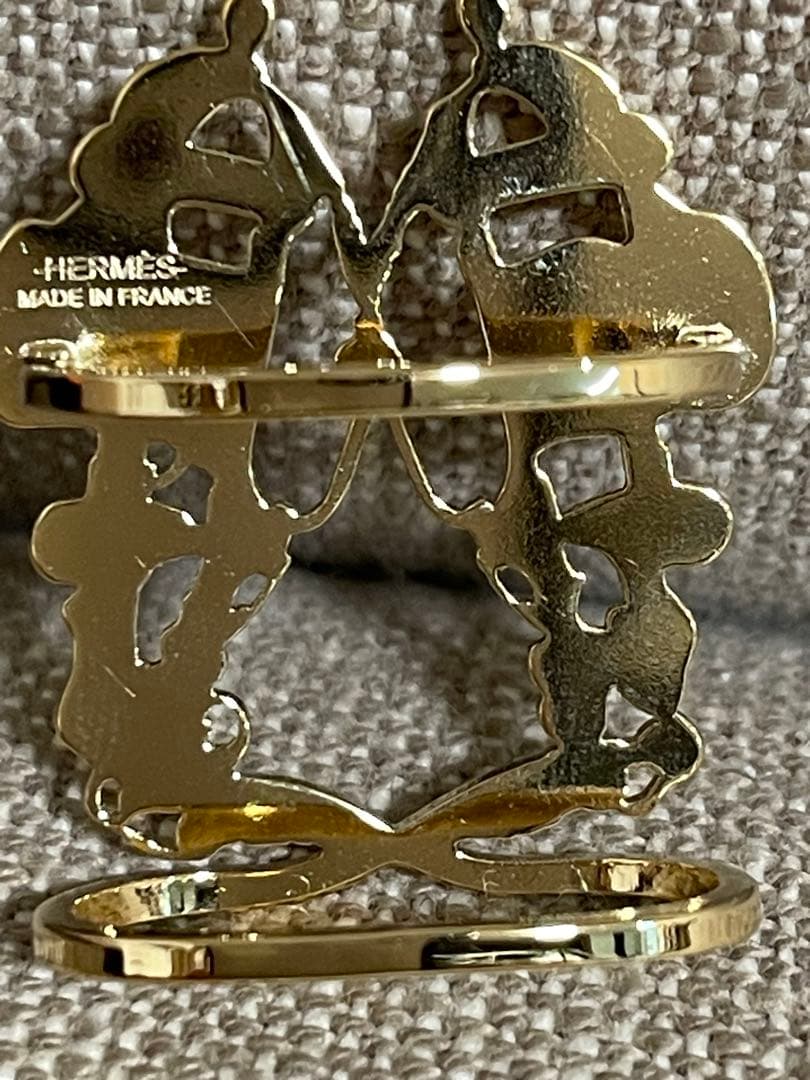 エルメス スカーフリング ブリッド ドゥ ガラ