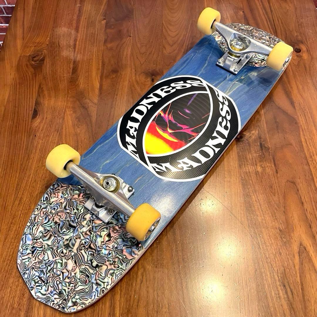 MADNESS マッドネス　極美品　スケボー　スケートボード　ボーンズスイス