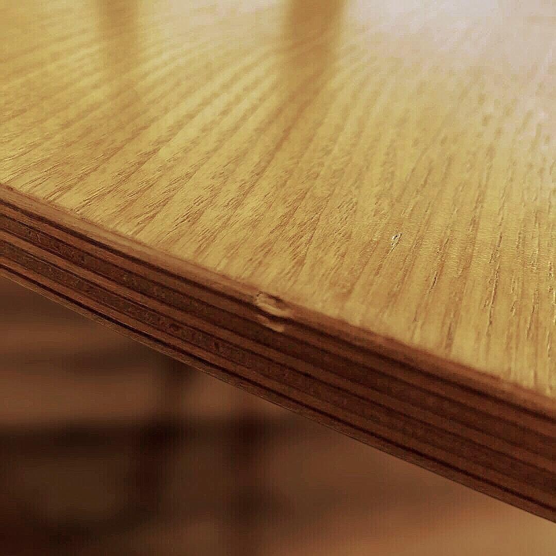 【xr】オーガチェア　ウッド　ダイニングチェア　椅子　木製　プライウッド