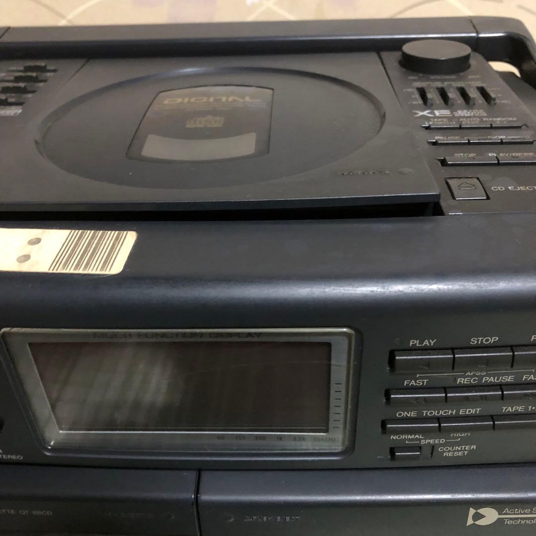 昭和レトロ】SHARP CDラジカセ/QT-88CD ダブルカセット ラジオ - メルカリ