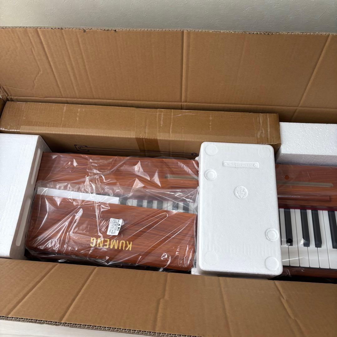 電子ピアノ88鍵盤セミウエイテッドキーボードピアノ ペダル・USB-MIDI付き