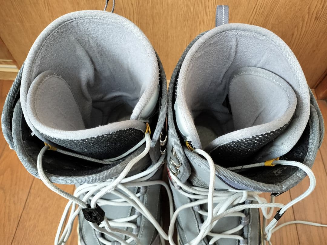 HBS スノーボード用ハイカットブーツ 27.5cm グレー