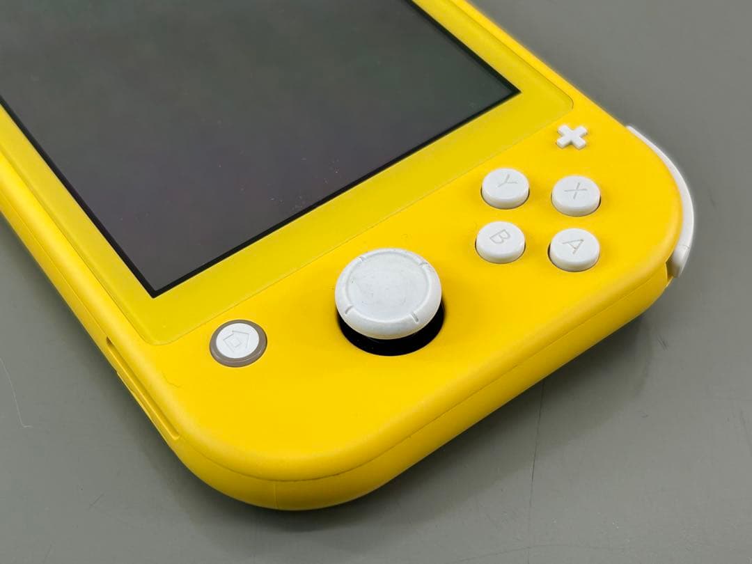 【中古品】Nintendo Switch Lite イエロー