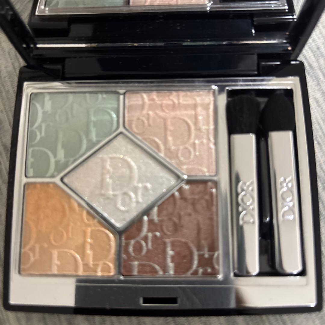 Dior アイシャドウ 645ミントバブルガム - メルカリ