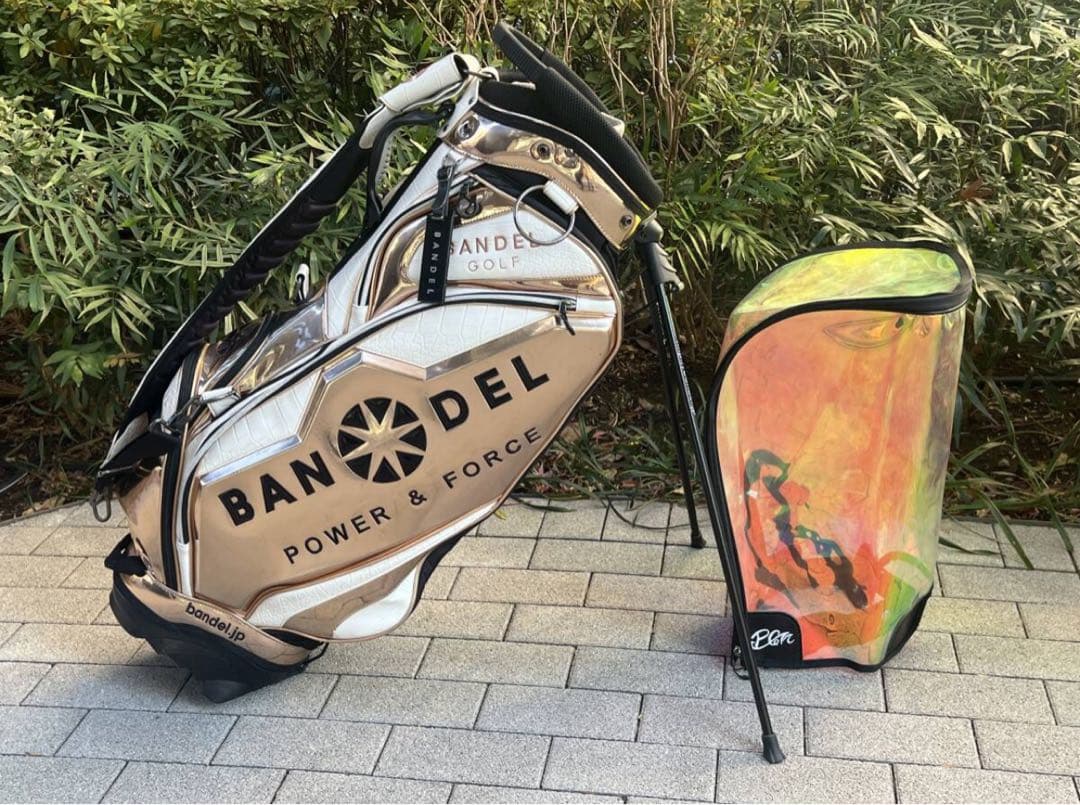 BANDEL Golf / バンデル　キャディバッグ　クロコ型押し　金ｘ白