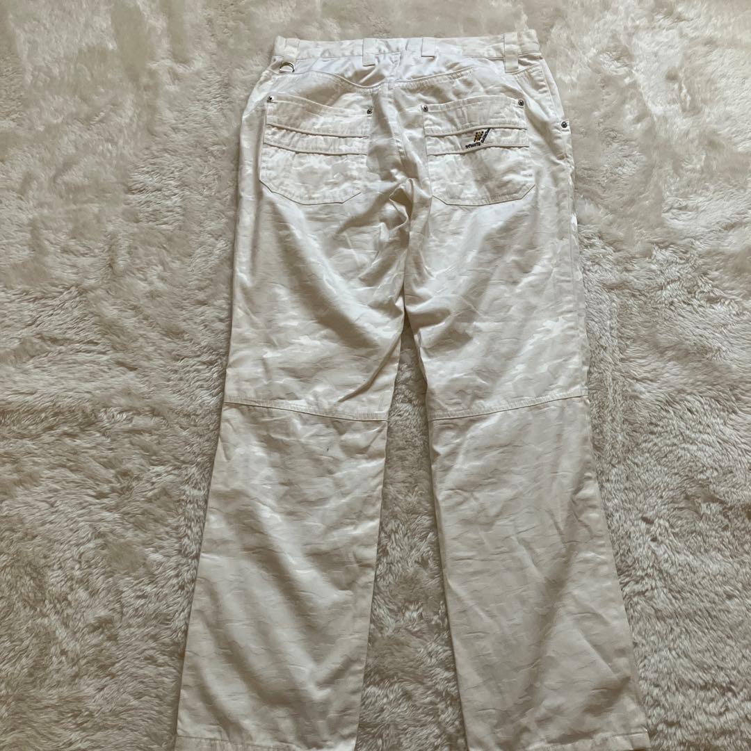 ダンスウィズドラゴン ゴルフ 刺繍　スワロフスキー　1