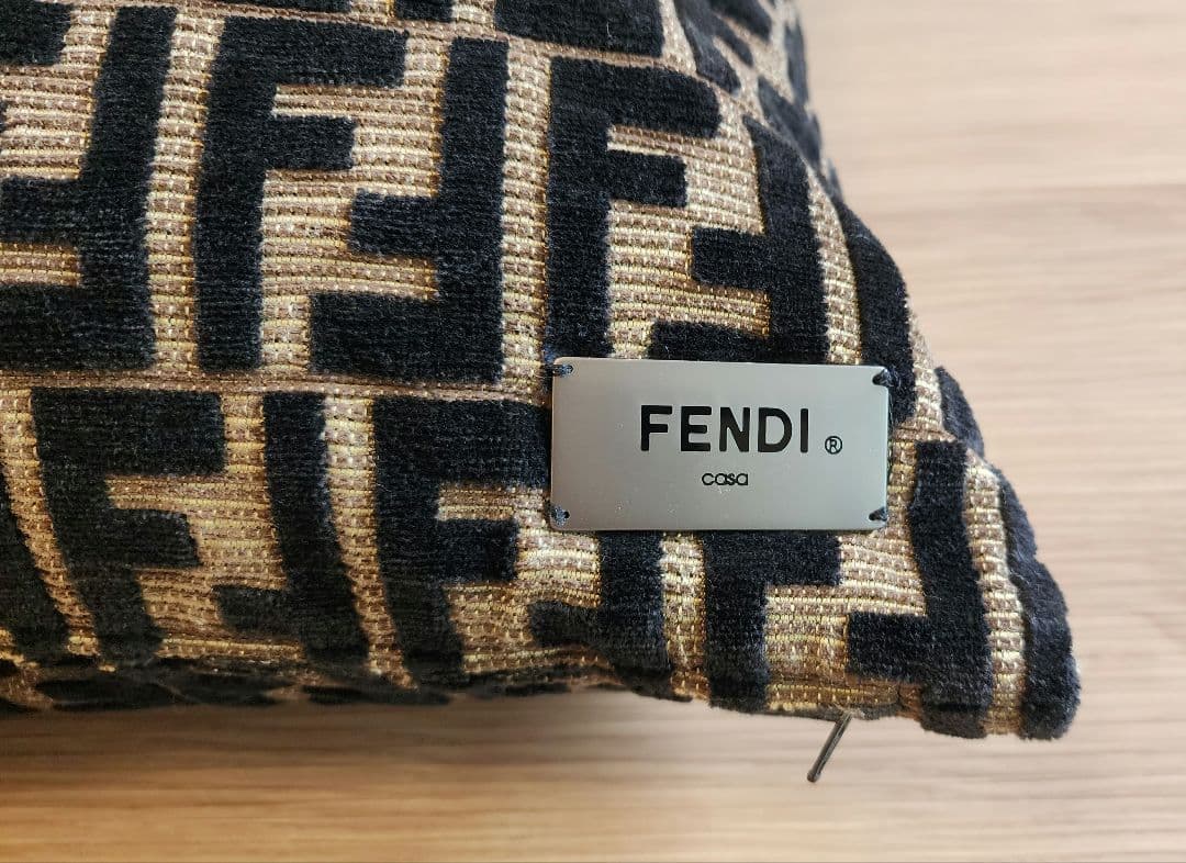 特大 ① FENDI クッション モノグラム 約57cm