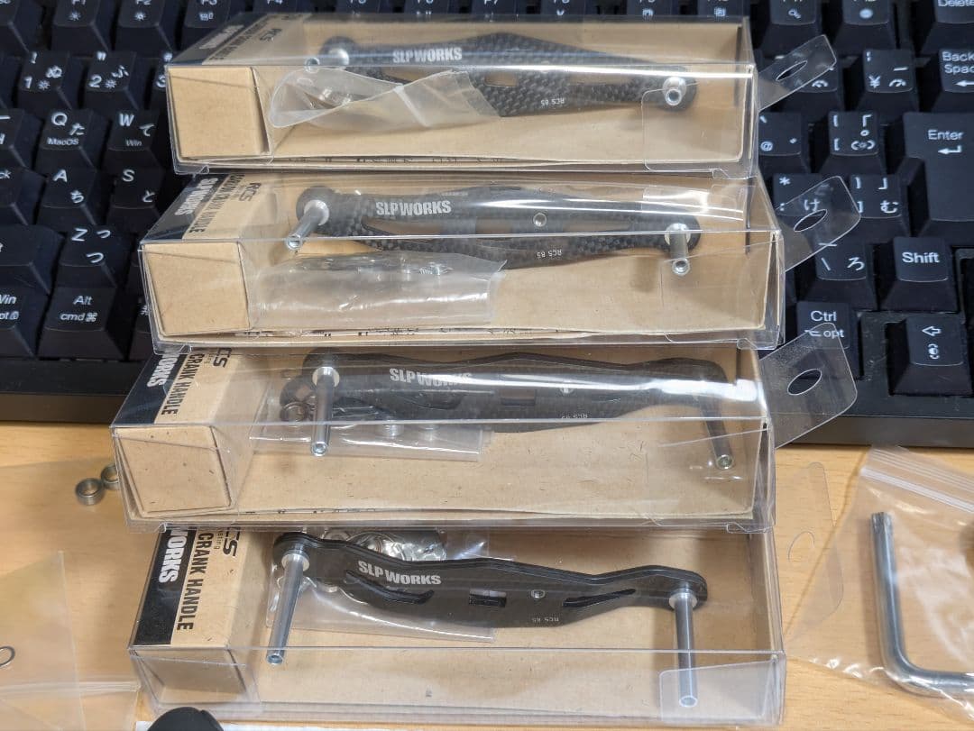 ダイワ SLPワークス カーボンクランクハンドル 85mm ③