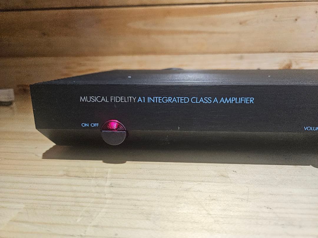 Musical Fidelity A1 ステレオプリメインアンプ