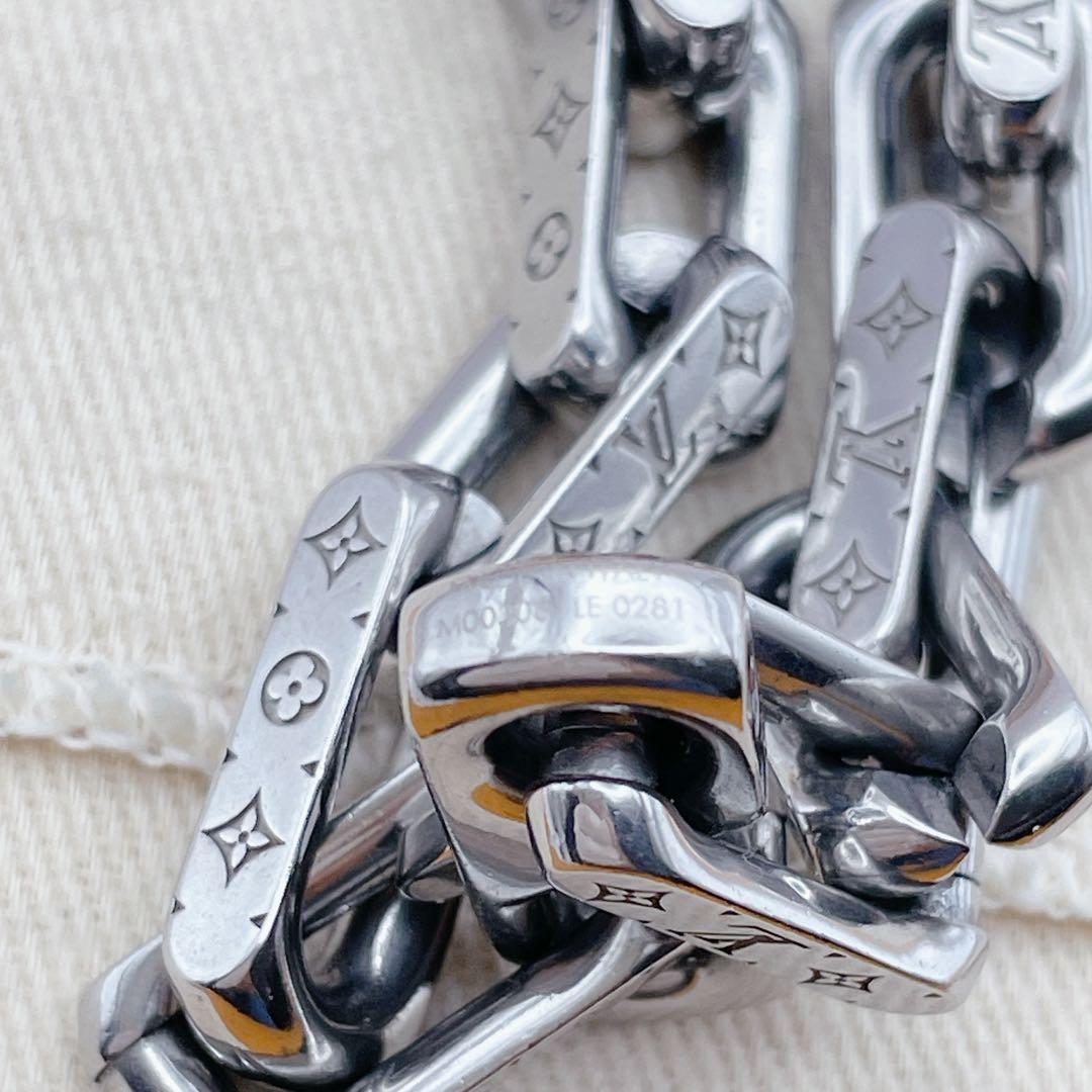 LOUIS VUITTON スクエア　チェーン　ブレスレット　コリエ