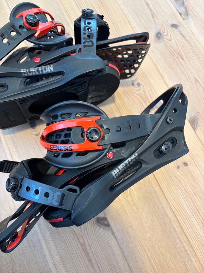 ジェネシス Re:Flex Sサイズ　BURTON スノーボードビンディング