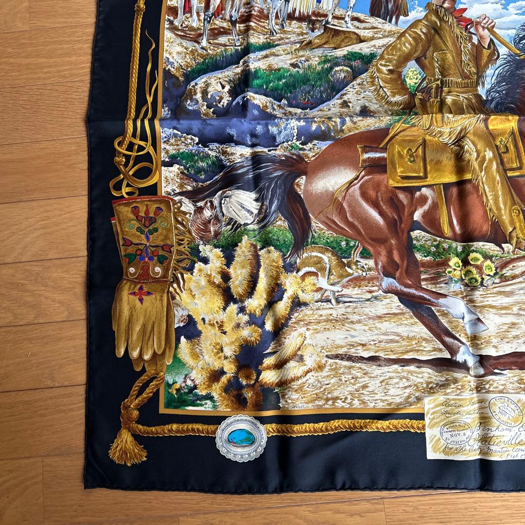 シルクスカーフ