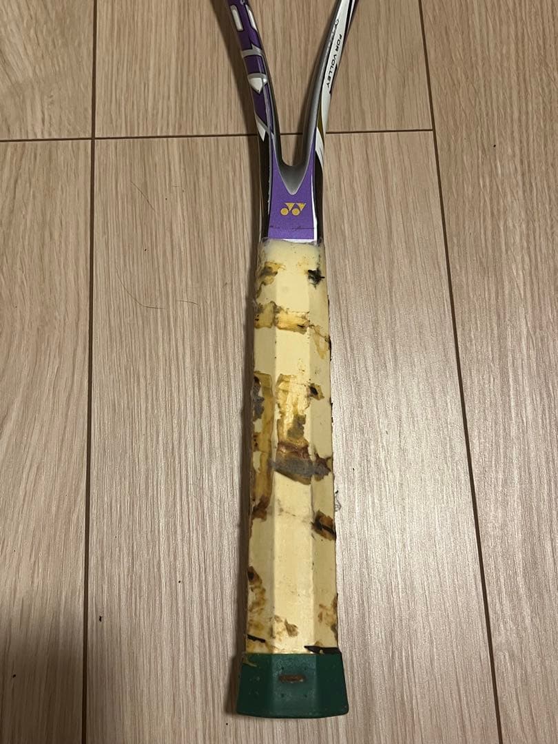 【美品】YONEX VOLTRAGE 5s NANOFORCE 8v 日本セット