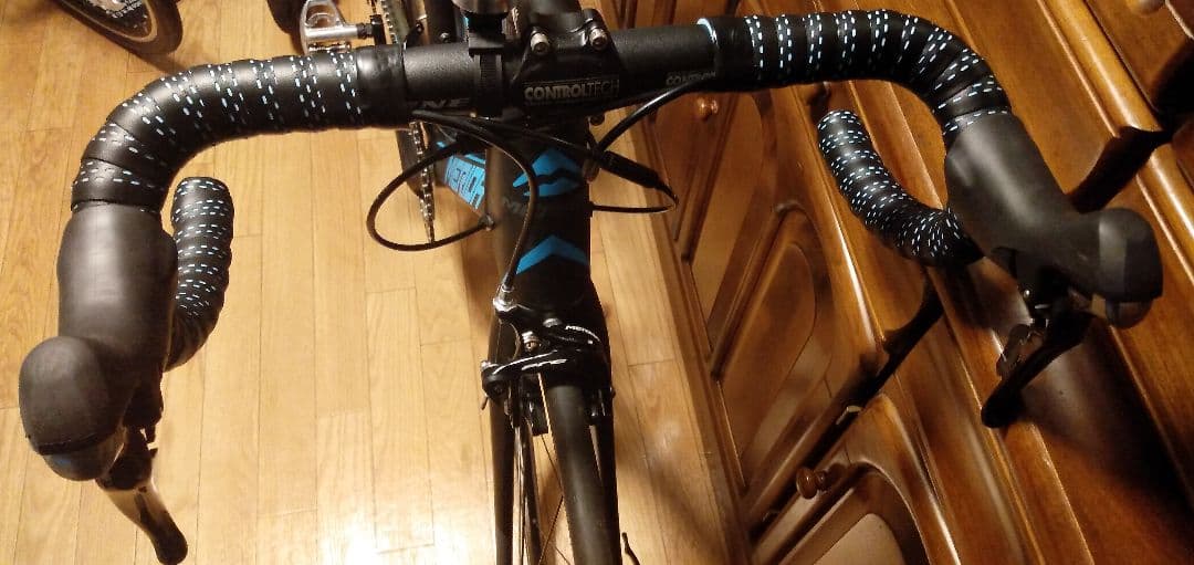 MERID RIDE 4000 カーボンフレーム　ロードバイク ブラック/ブルー