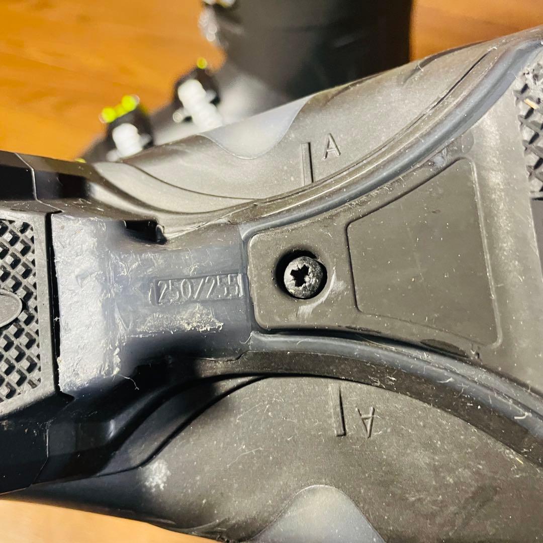 希少 HEAD　EDGE ADAPT 90 25cm〜25.5cm ヘッド 中級