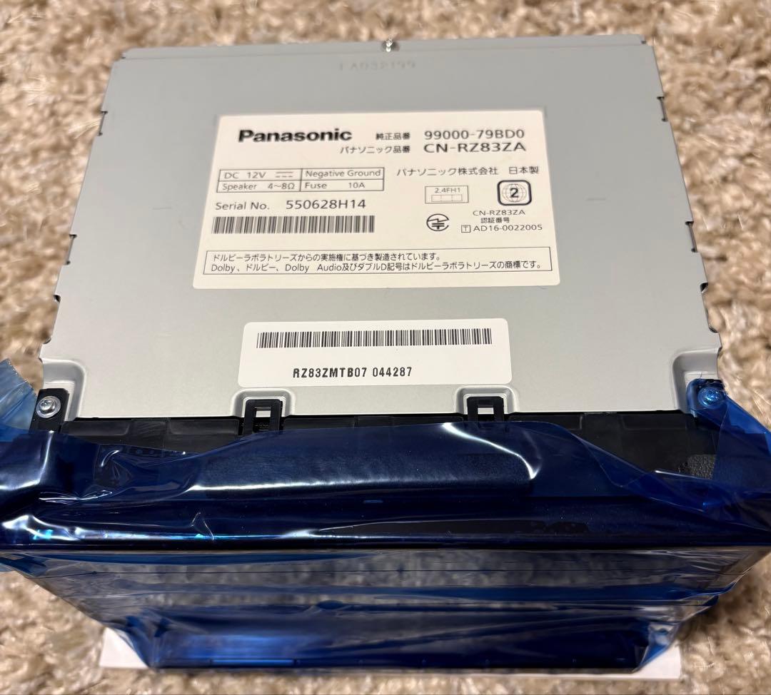 Panasonic CN-RZ83 スズキ純正　カーナビ★付属品付き