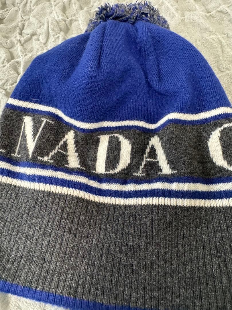 新品未使用　カナダグース　  Pom ビーニーニット帽