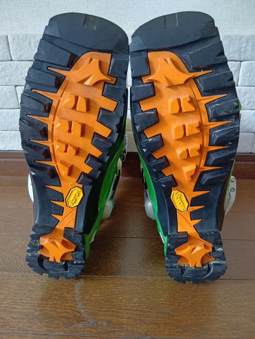 SCARPA GEA 女性用スキーブーツ バックカントリー