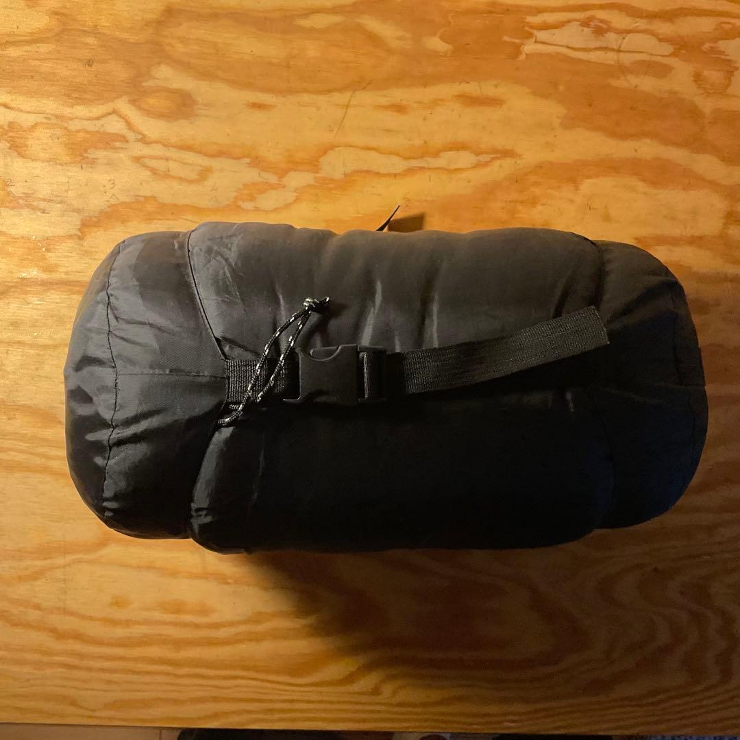 キャンプグリーブ ダウンシュラフ 秋冬春用 寝袋 ダウン マミー型