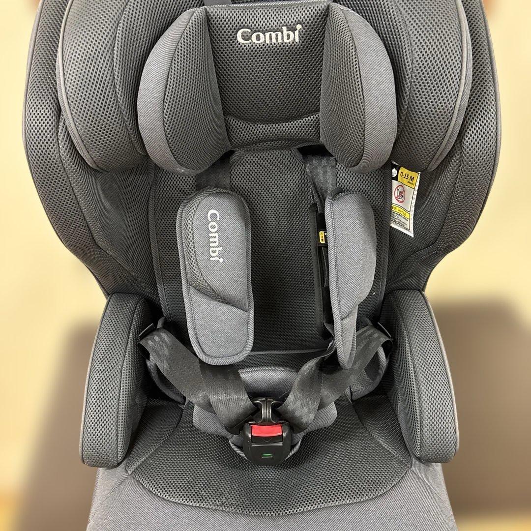 極美品　即日発送　コンビ ジョイトリップ アドバンス plus