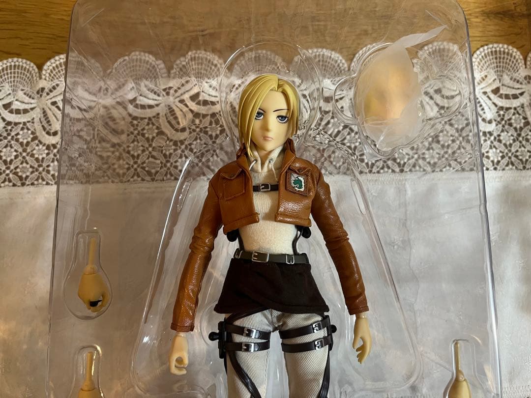 RAH リアルアクションヒーローズ 進撃の巨人 アニ・レオンハート　フィギュア