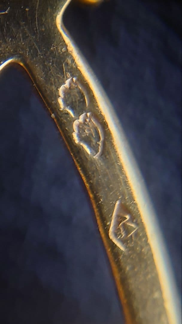 カルティエ　ペネロープ　カフスリンク　750 K18 937740