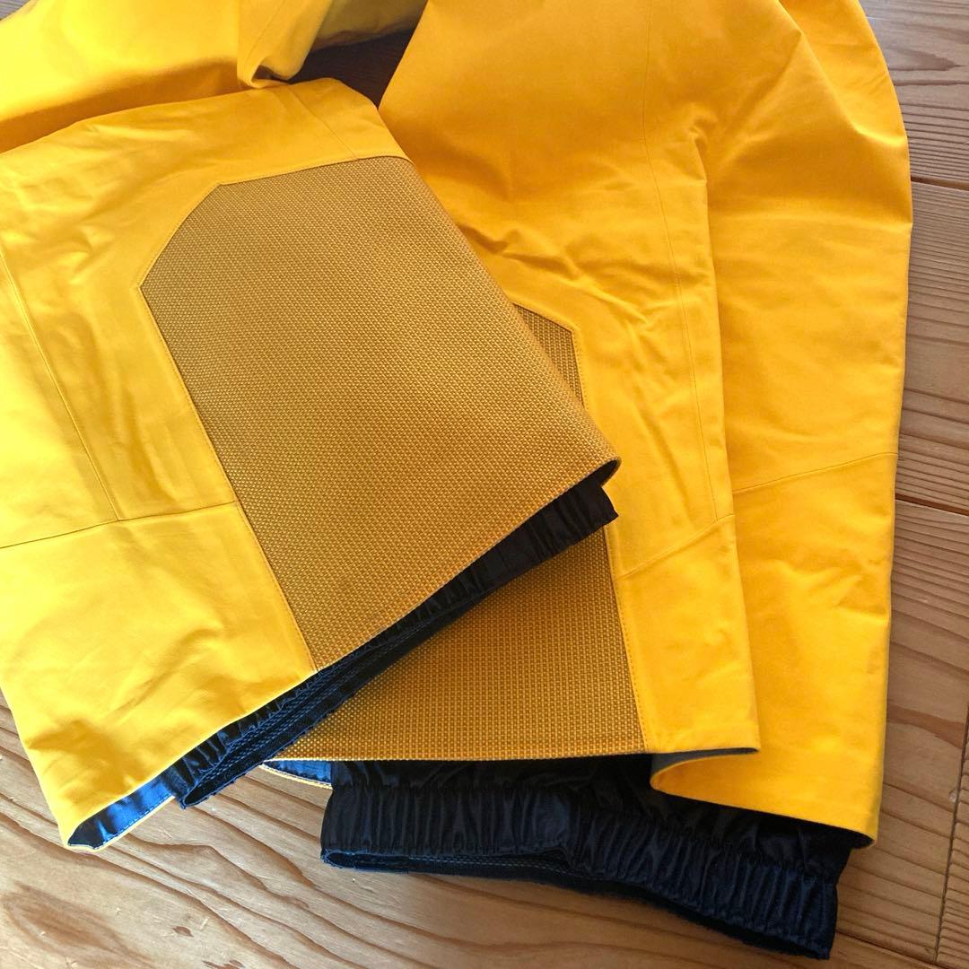 Arc'teryx スキーパンツ　Mサイズ