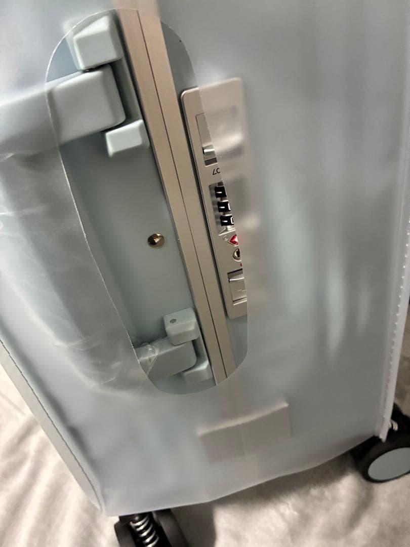 ashard スーツケース　多機能　４２Ｌ　機内持ち込み可能　1-3泊