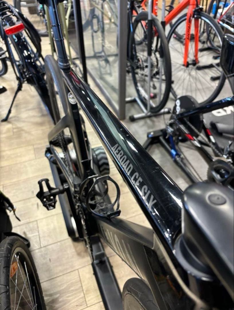 【本日最安値】CANYON AEROAD CF SLXSサイズフレームセット