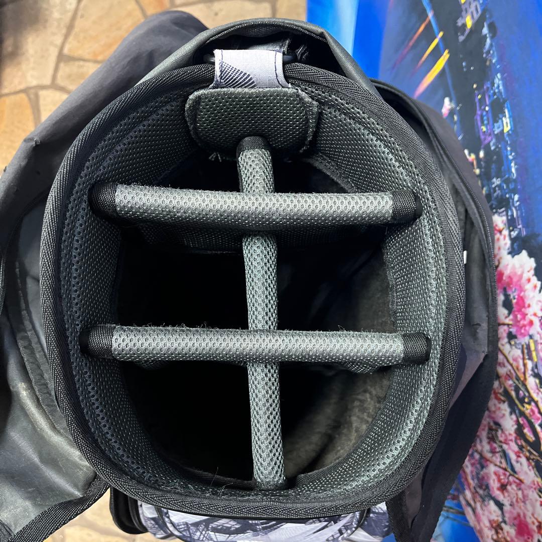 寶BR-988 OAKLEYキャディバッグ 3.0kg22cm