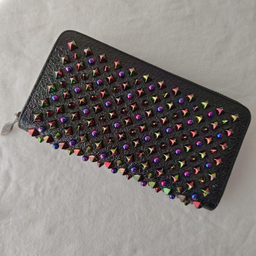 美品 ルブタン パネトーネ マルチカラー スタッズ スパイク ラウンドファスナー