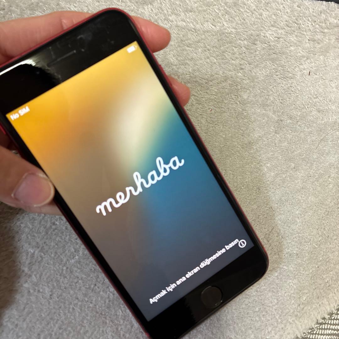 Apple iPhone SE 128GB SIMフリー レッド