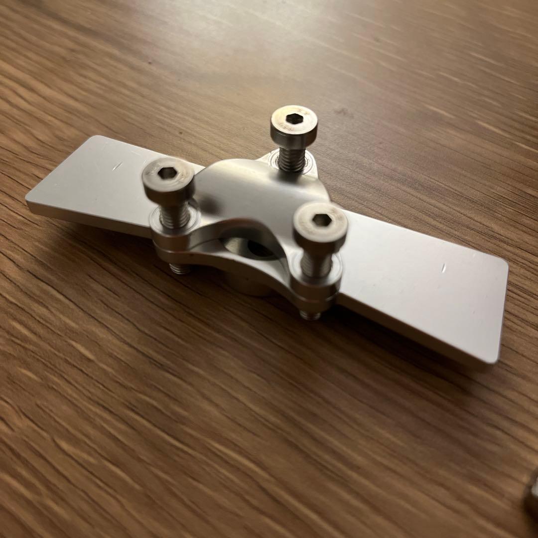 801製作所　RD700 リアブレーキ取り付け台座