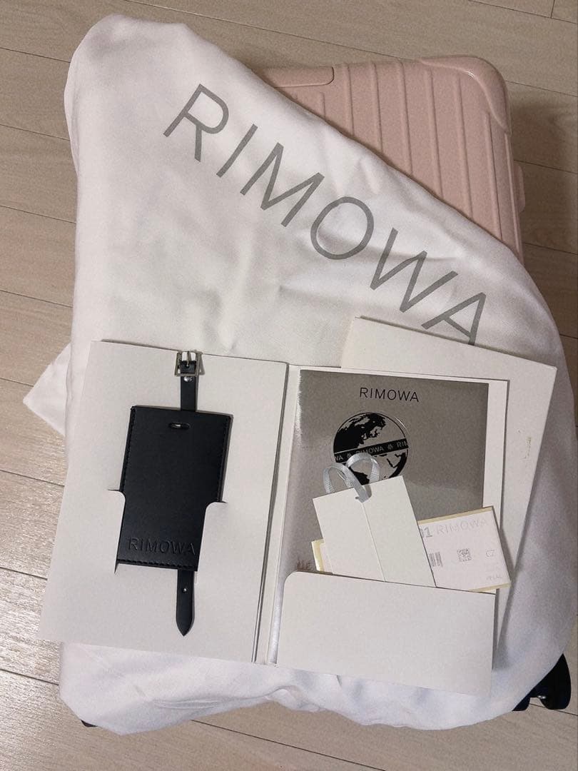 RIMOWA Essential ペタルピンク 2023年限定カラー 機内持込