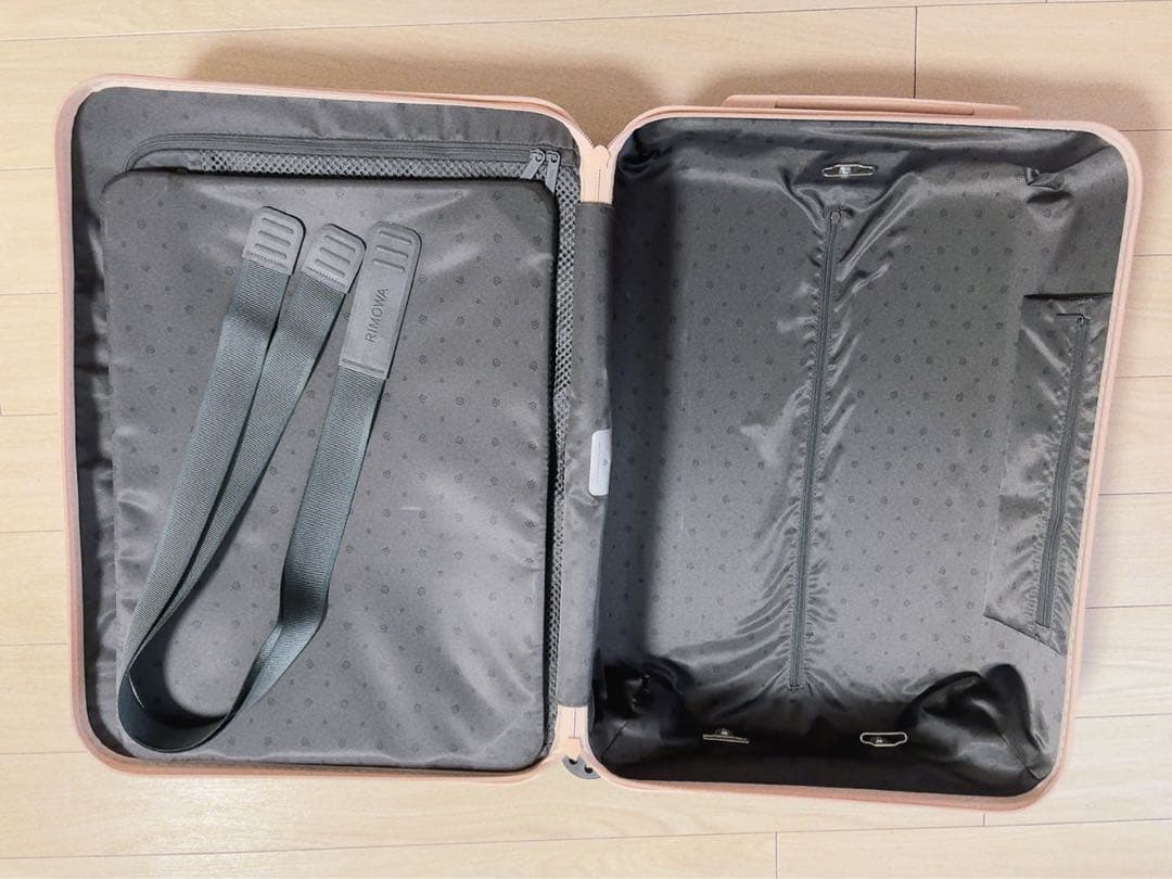 RIMOWA Essential ペタルピンク 2023年限定カラー 機内持込