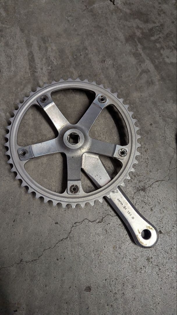 中古sugino75 ピスト用クランク165mm NJS刻印48ギヤ BB付き