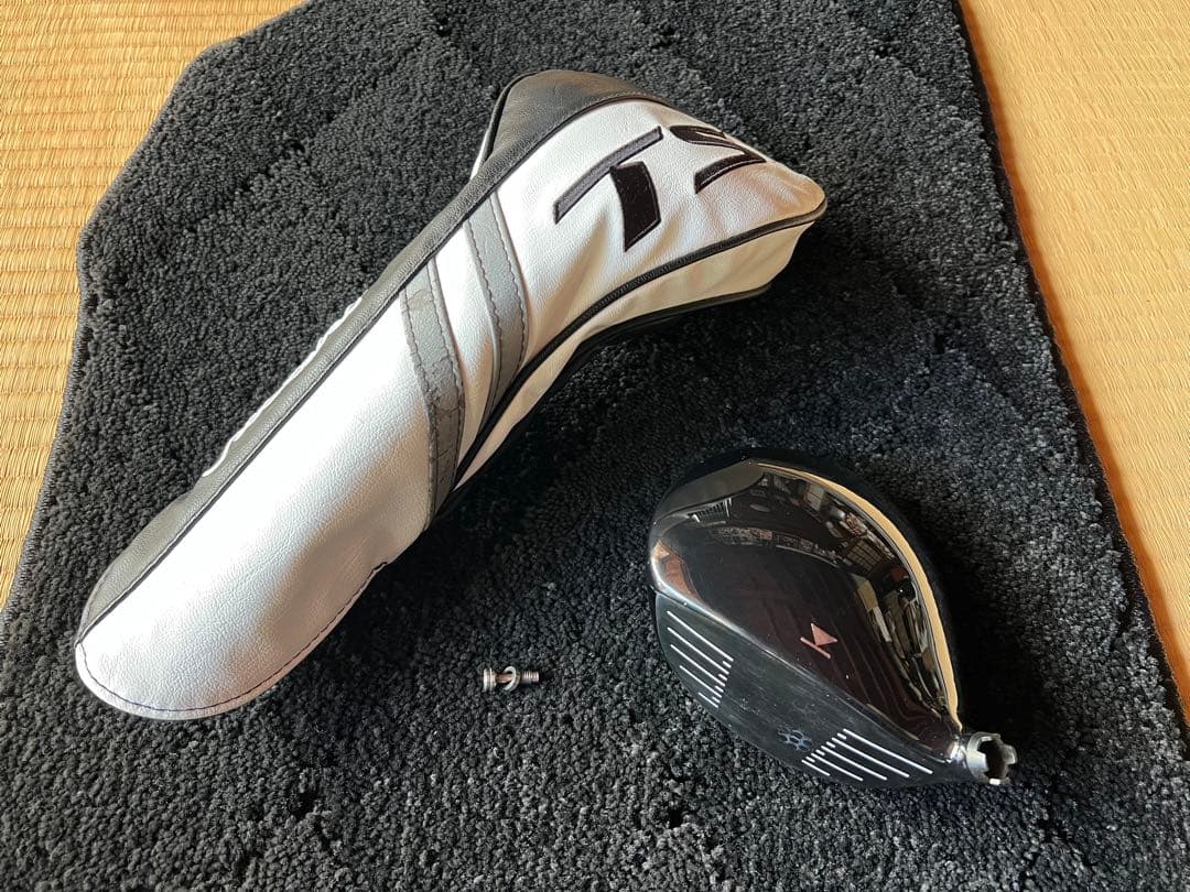 タイトリスト910 D3ドライバーヘッドのみ TSIヘッドカバー付き