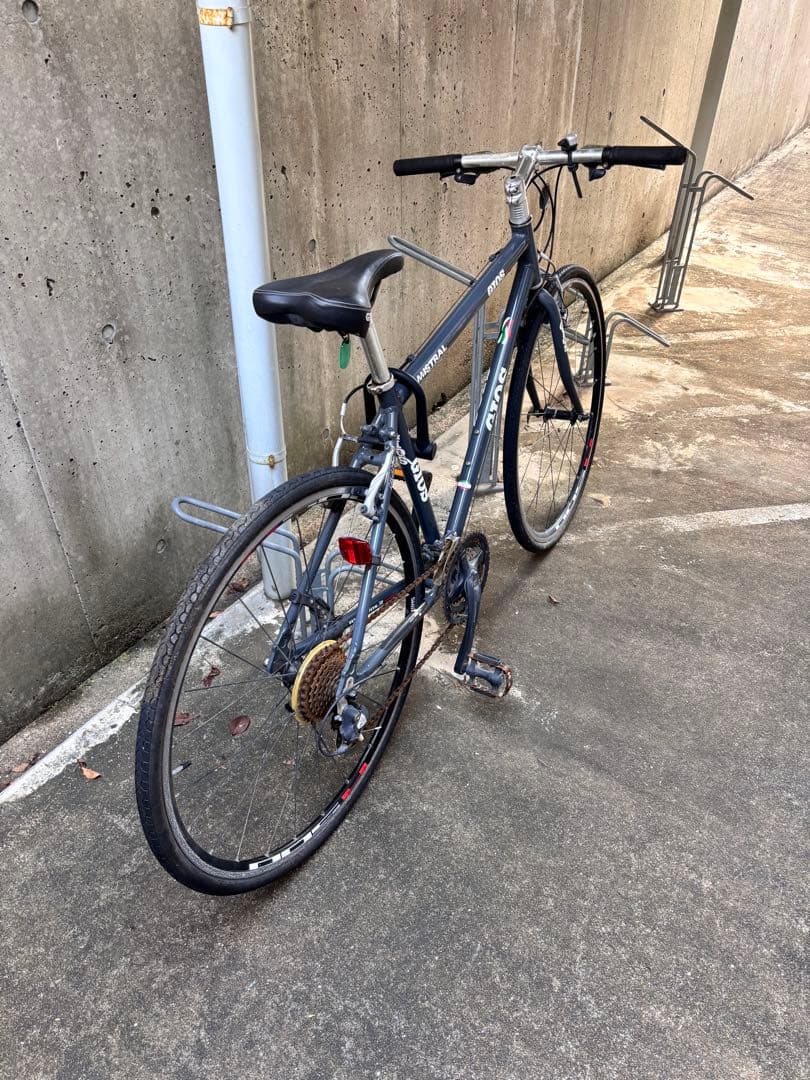 ⚠️ブータン商品【直接引取&ジャンク】GIOS クロスバイク グレー