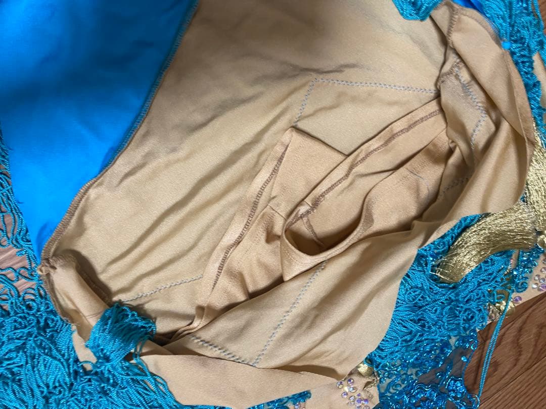 ベリーダンス衣装 ドラムソロ　belly dance costume ターコイズ