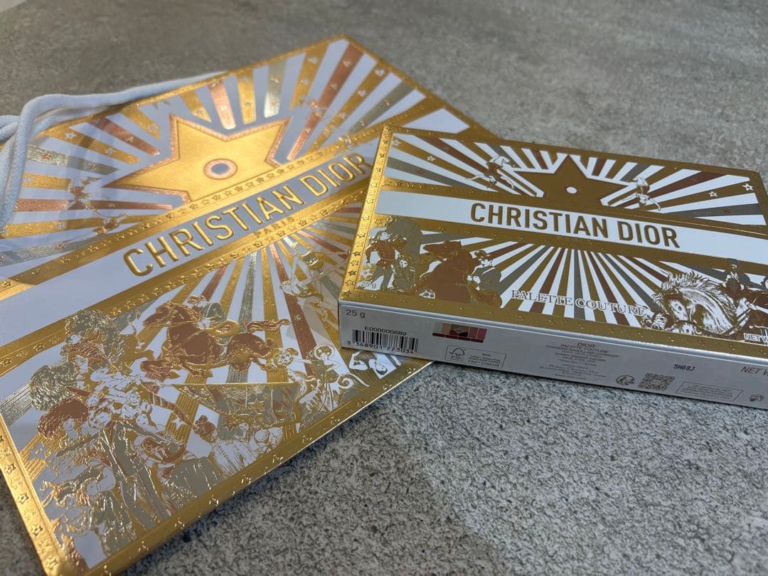 新品　Dior クチュールマルチユースパレット クリスマスコフレ　2025