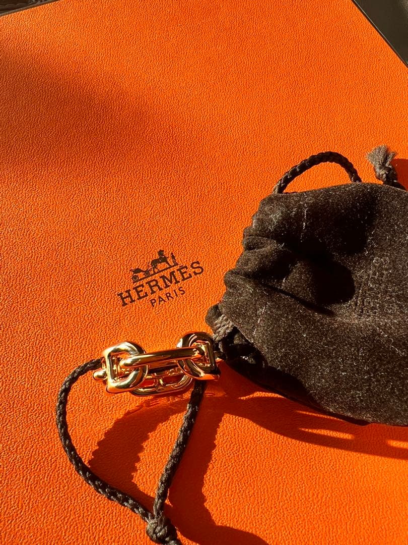 新品未使用❣️HERMÈSエルメス　 シェーヌダンクル スカーフリング