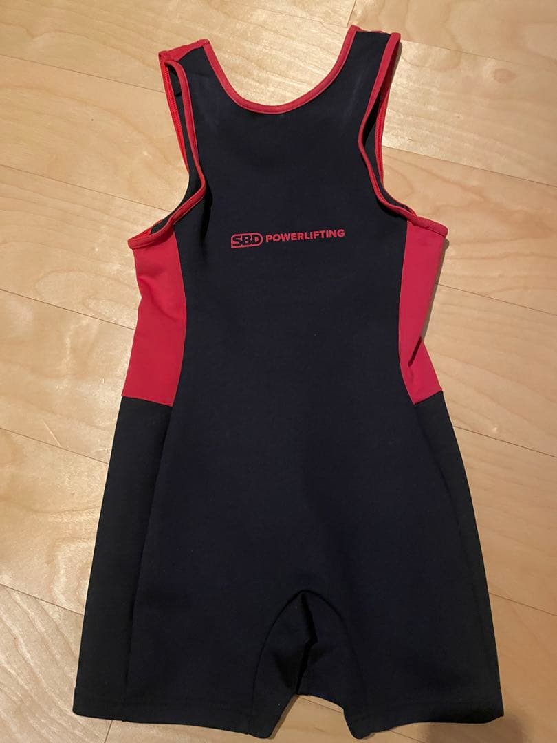 SBD パワーリフティングシングレット Ｍサイズ 黒/赤（女性用）