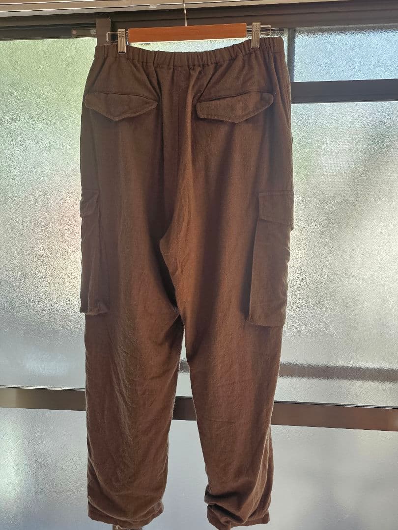 コモリ 23aw カーキ縮絨ウール 6Pパンツ