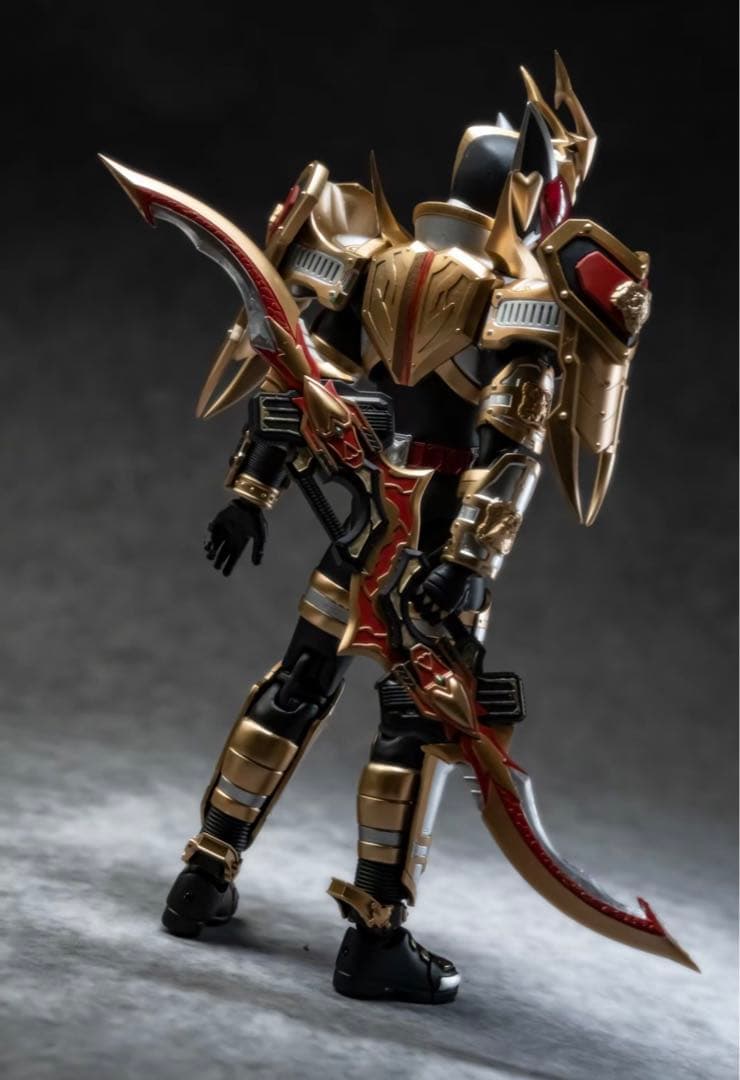 S.H.Figuarts 仮面ライダーカリス　キングフォーム真骨彫Ver.特典版